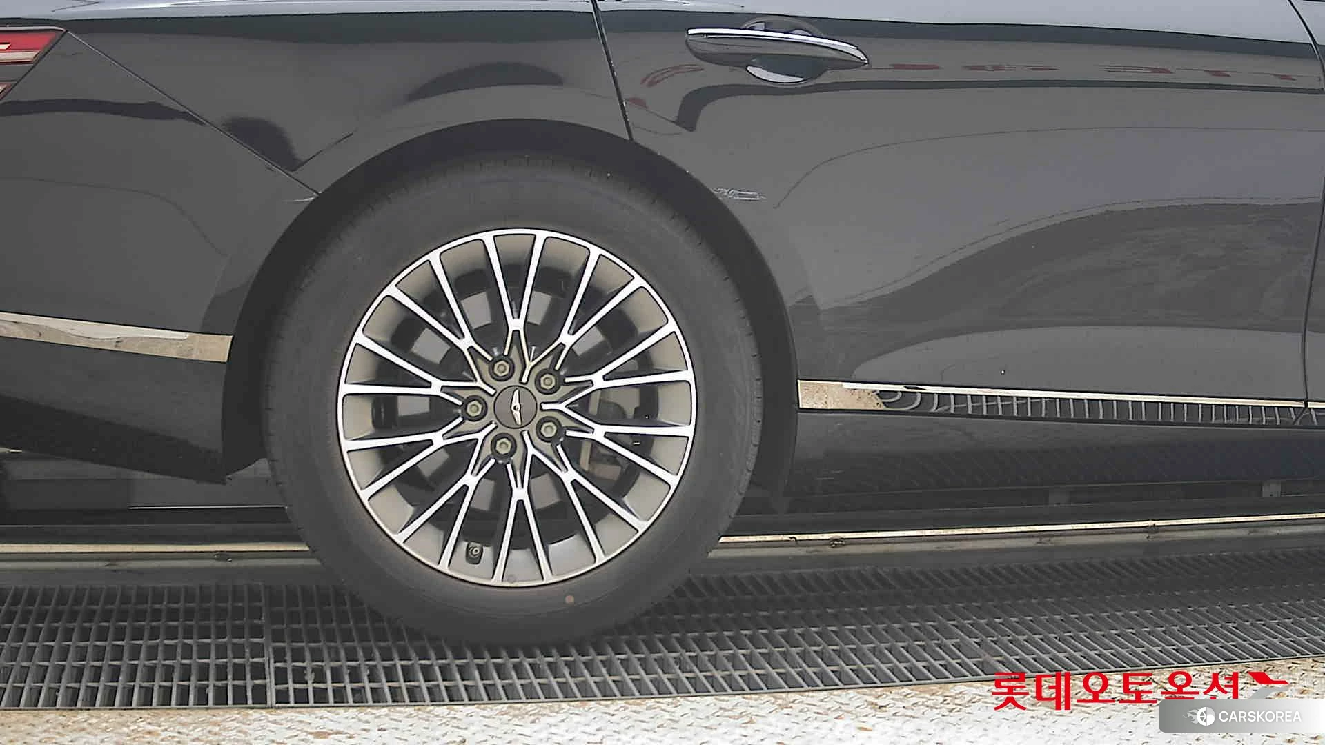 Hyundai G80 id 4674118 из Кореи 16