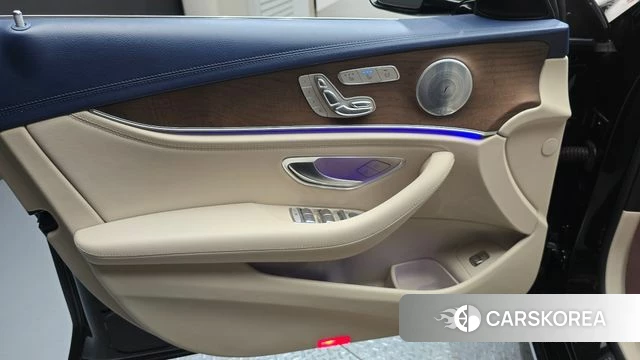 Mercedes-Benz E-Class W213 id 4856505 из Кореи 16