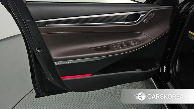 Hyundai Grandeur IG id 4907648 из Кореи 16