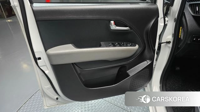Kia The New Kia Ray id 4880542 из Кореи 16