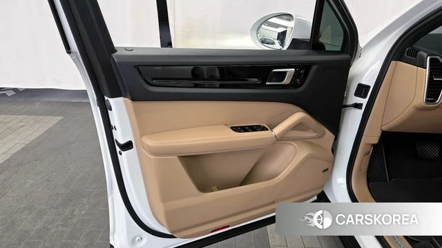 Porsche Cayenne (PO536) id 4384096 из Кореи 16