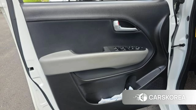 Kia The New Kia Ray id 4640960 из Кореи 16