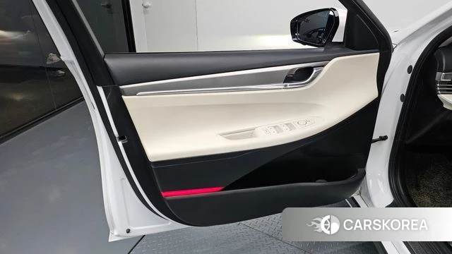 Hyundai The New Grandeur IG Hybrid id 4736387 из Кореи 16