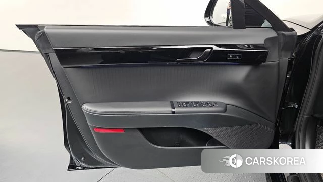 Hyundai Grandeur Hybrid (GN7) id 4640533 из Кореи 16