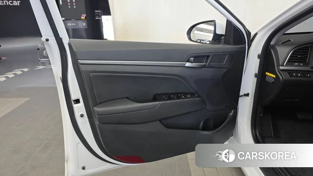 Hyundai Avante AD id 4850031 из Кореи 16