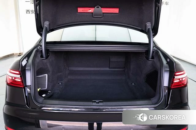 Audi A8 id 4353118 из Китая 16