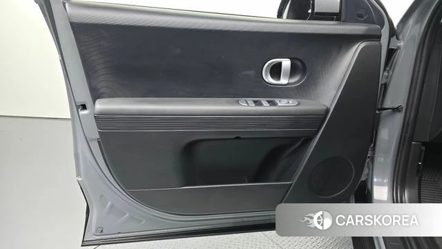 Hyundai Ionic 5 id 4707005 из Кореи 16