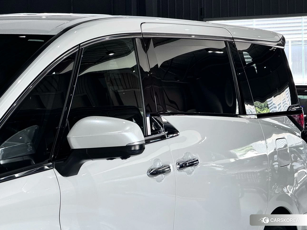 Toyota Elfa id 4407442 из Китая 16