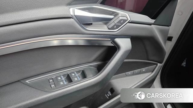 Audi e-Tron id 4463753 из Кореи 16