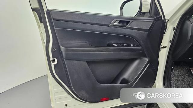Ssangyong The New Rexton Sports Cannes id 4586214 из Кореи 16