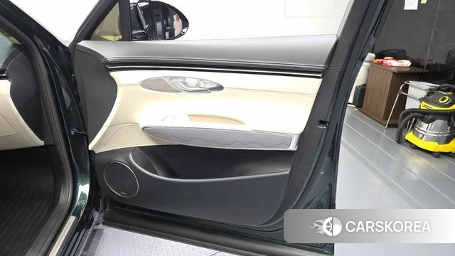 Genesis GV70 id 4488552 из Кореи 16