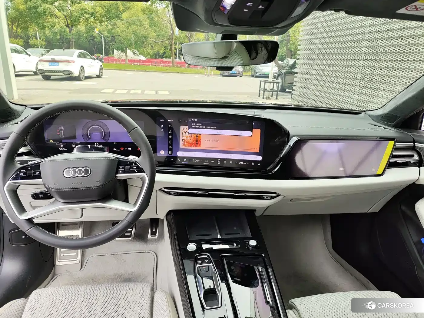 Audi A6L id 4578203 из Китая 16