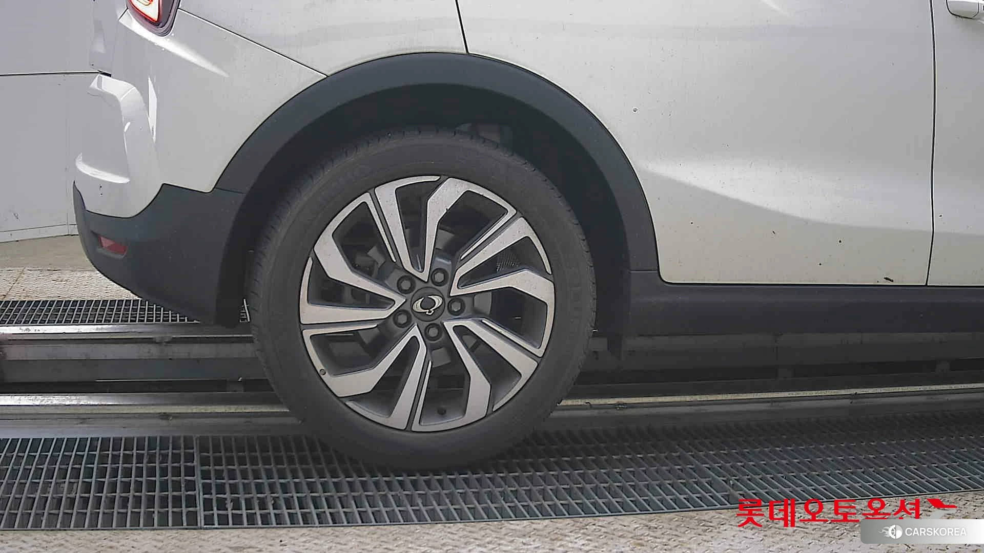 SsangYong Tivoli id 4419040 из Кореи 16