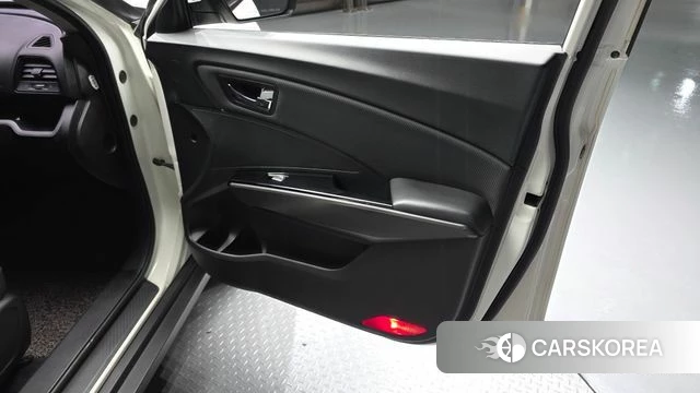 Ssangyong Tivoli Air id 4837128 из Кореи 16