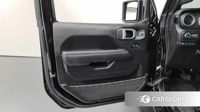 Jeep Wrangler (JL) id 4893961 из Кореи 16