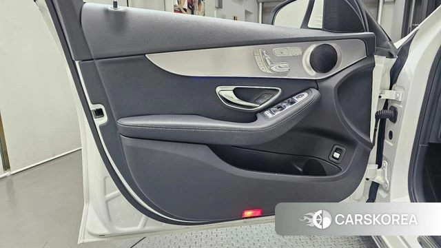 Mercedes-Benz C-Class W205 id 4712510 из Кореи 16
