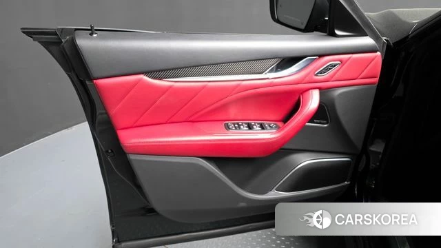 Maserati Levante id 4231195 из Кореи 16