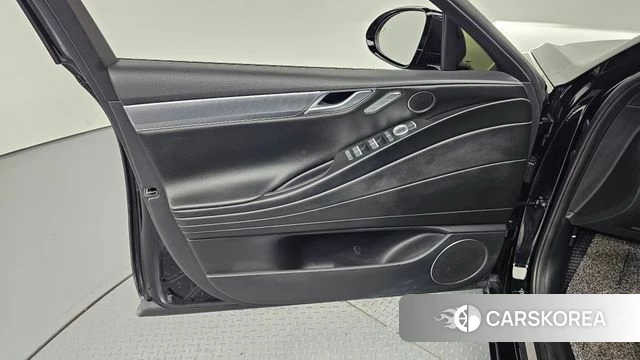Genesis G80 (RG3) id 4562414 из Кореи 16