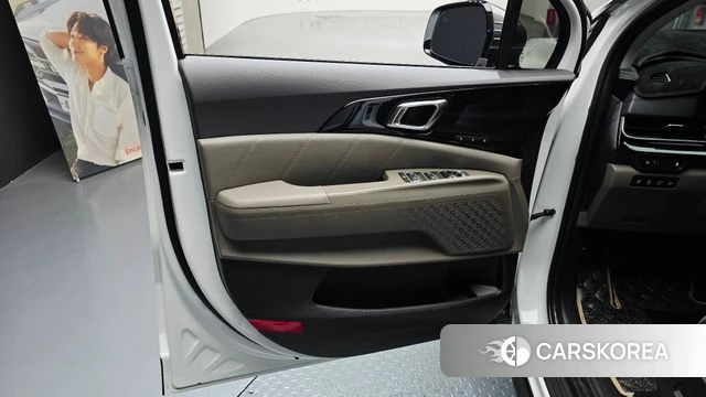 Kia The New Carnival 4th Generation id 4242731 из Кореи 16