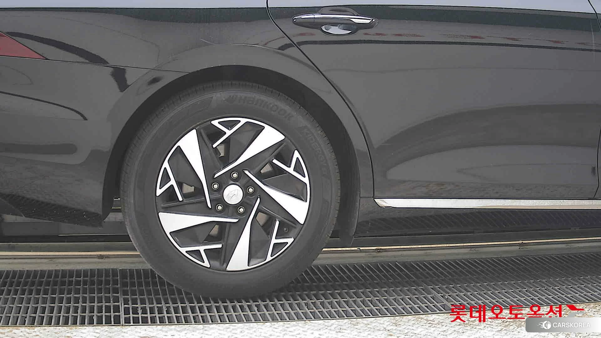 Hyundai Grandeur Hybrid id 4289501 из Кореи 16