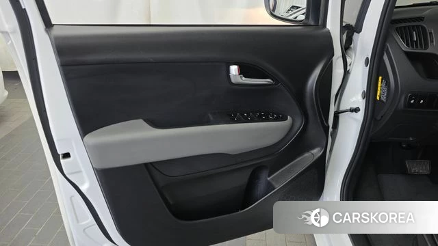 Kia The New Kia Ray EV id 4480603 из Кореи 16