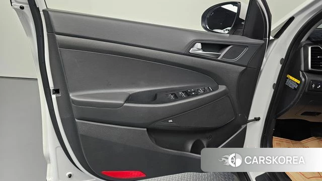 Hyundai All New Tucson id 4435599 из Кореи 16