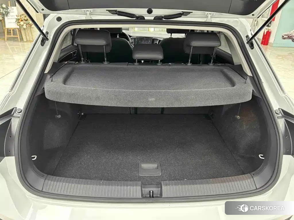 Volkswagen T-Roc id 4655180 из Китая 16