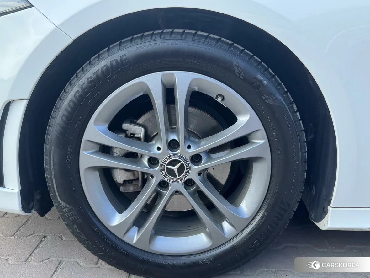 Mercedes-Benz A-Class id 4453925 из Китая 16