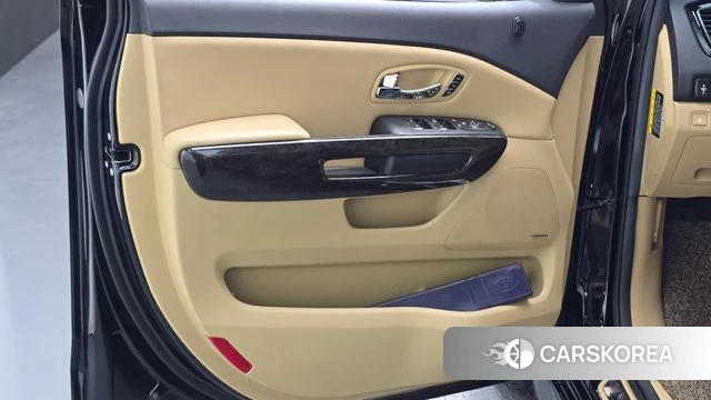 Kia The New Carnival id 4677731 из Кореи 16