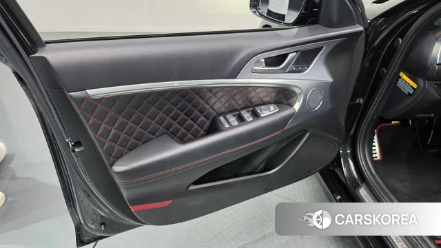 Genesis G70 id 4746554 из Кореи 16