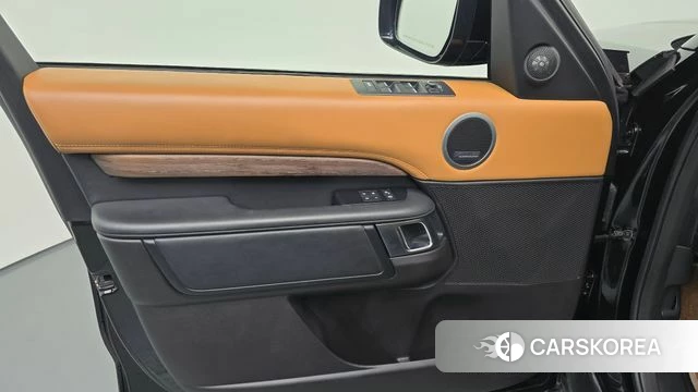 Land Rover Discovery 5 id 4689085 из Кореи 16
