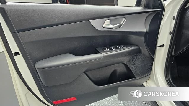 Kia The New K3 2nd generation id 4469931 из Кореи 16
