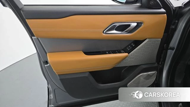 Land Rover Range Rover Velar id 4586720 из Кореи 16