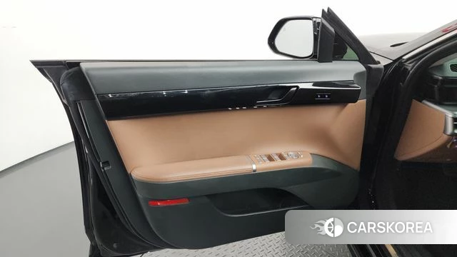 Hyundai Grandeur (GN7) id 4443612 из Кореи 16