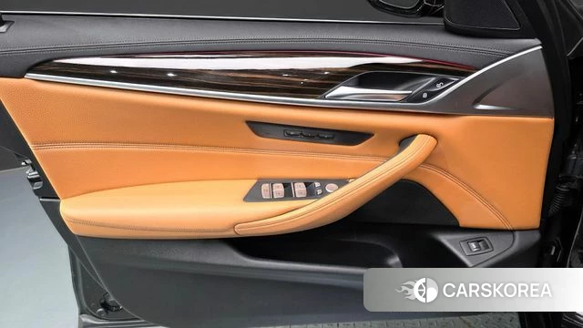 BMW 5 Series (G30) id 4712200 из Кореи 16