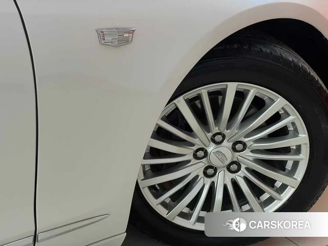 Cadillac CT6 id 3863656 из Китая 16