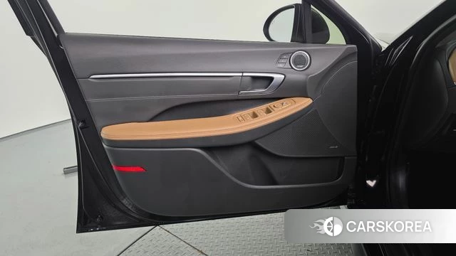 Hyundai Sonata Hybrid (DN8) id 4619640 из Кореи 16