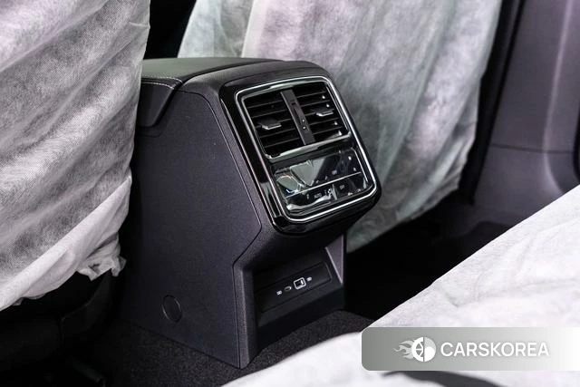 Volkswagen Passat PHEV id 4333206 из Китая 16