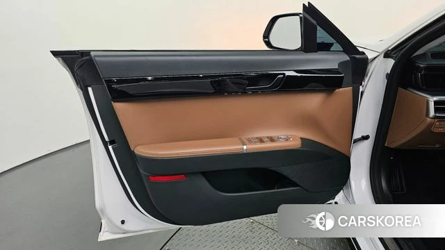 Hyundai Grandeur (GN7) id 4336790 из Кореи 16