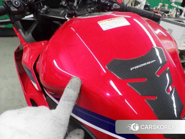 Проданный Honda CBR400R id 4184721 из Японии, фото 16