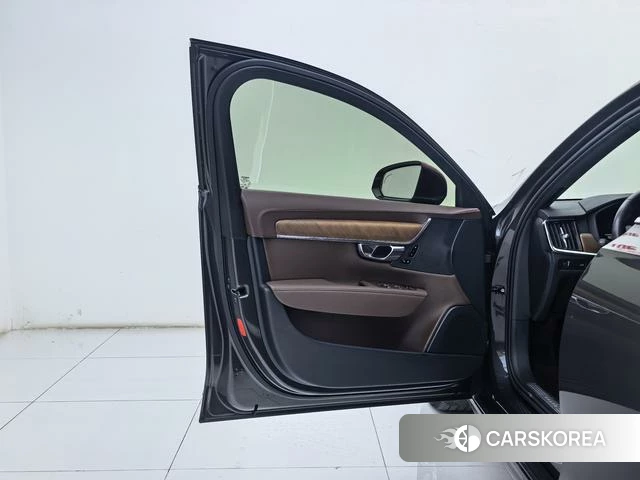 Volvo S90 id 4253345 из Китая 16