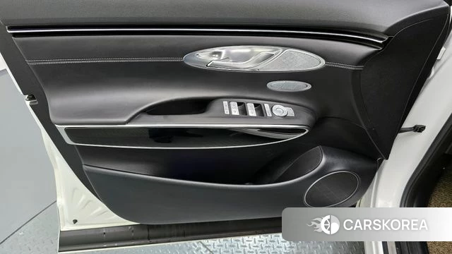 Genesis GV70 id 4337028 из Кореи 16