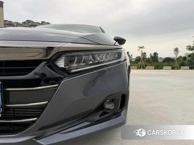 Honda Accord id 4313444 из Китая 16