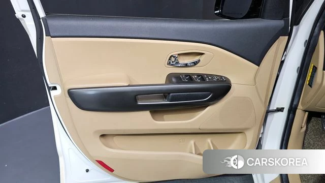 Kia The New Carnival id 4269412 из Кореи 16