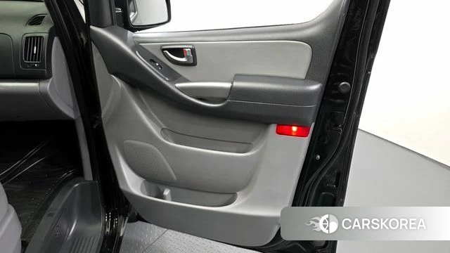 Hyundai The New Grand Starex id 4344852 из Кореи 16