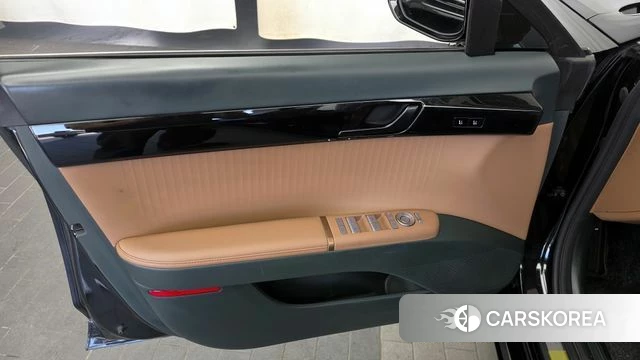 Hyundai Grandeur (GN7) id 4201352 из Кореи 16