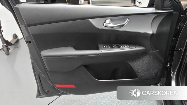 Kia The New K3 2nd generation id 4281420 из Кореи 16