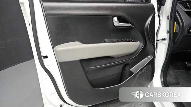 Kia The New Kia Ray EV id 4921702 из Кореи 16