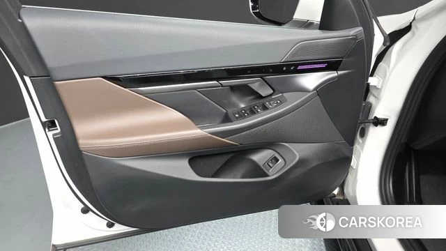 BMW 5 Series (G60) id 4230413 из Кореи 16