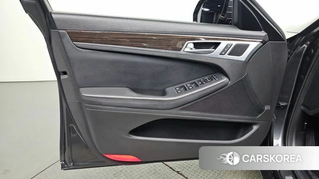 Genesis G80 id 4751350 из Кореи 16